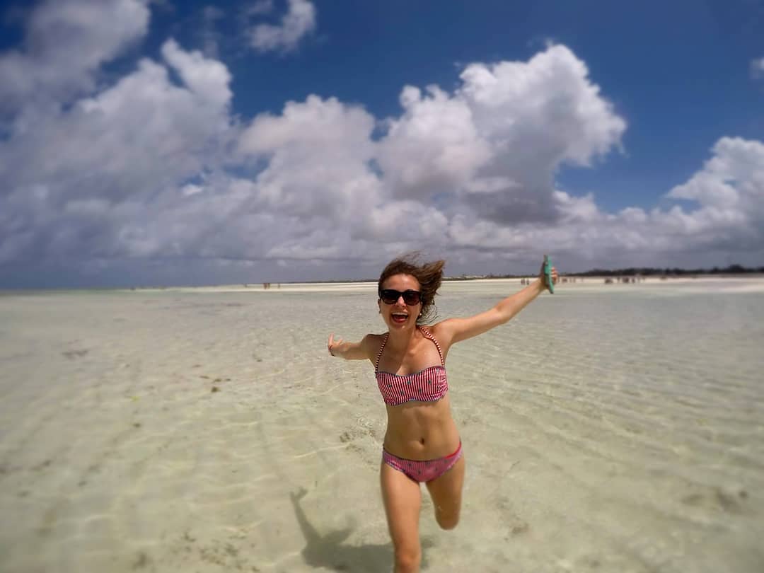  rocking bikini in Malindi