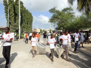 malindi town cleanup - 3010_l