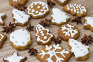 christmas gingerbread cookies - Malindians.com